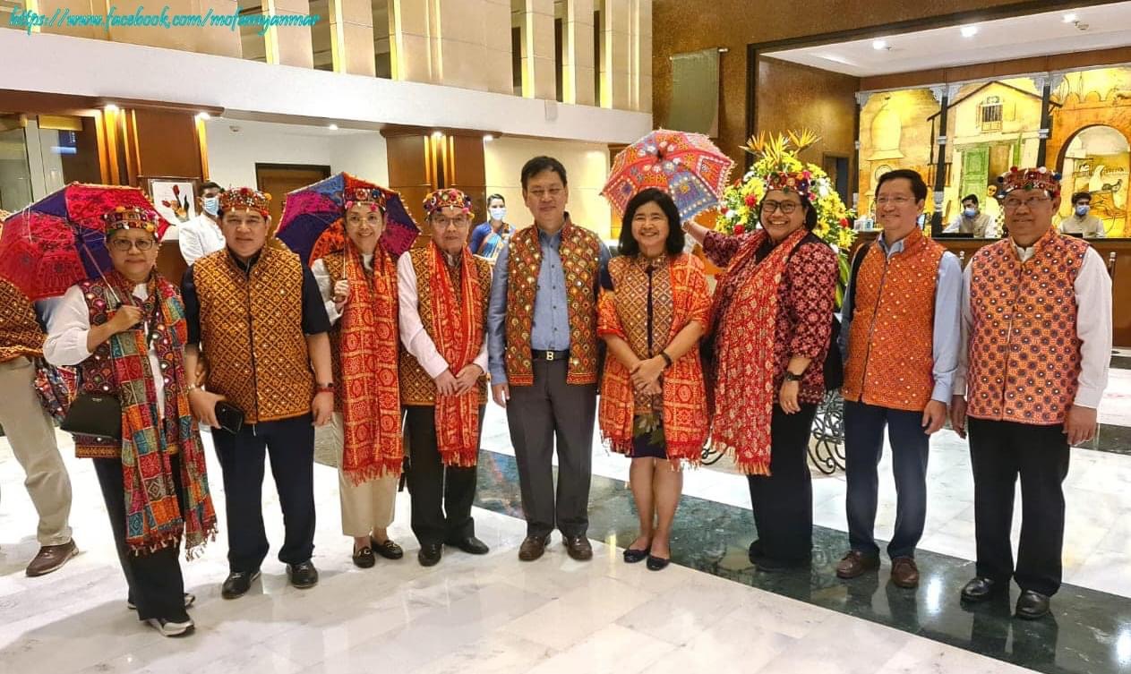 အိန္ဒိယနိုင်ငံဆိုင်ရာ မြန်မာသံအမတ်ကြီး အိန္ဒိယနိုင်ငံဆိုင်ရာ နိုင်ငံခြားသံအမတ်ကြီးများ၏ ဂူဂျာရတ်ပြည်နယ် လေ့လာရေးခရီးစဉ်သို့ ပါဝင်တက်ရောက်(၃-၁၀-၂၀၂၂ ရက်)