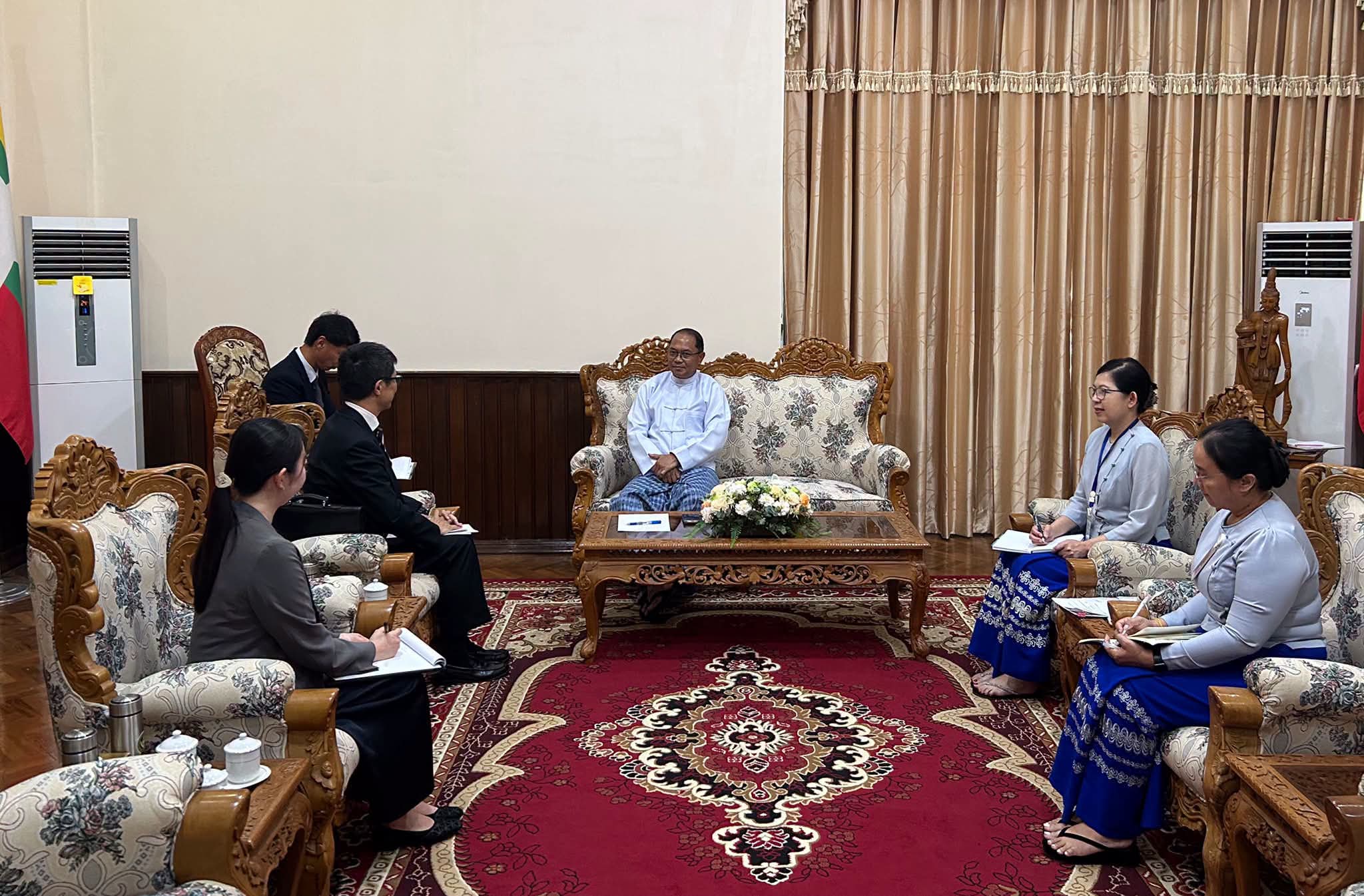 နိုင်ငံခြားရေးဝန်ကြီးဌာန ပြည်ထောင်စုဝန်ကြီးက ရန်ကုန်မြို့ ဂျပန်နိုင်ငံ သံရုံးယာယီတာဝန်ခံအား လက်ခံတွေ့ဆုံ