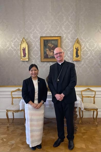 Myanmar Chargé d’Affaires paid courtesy calls on the Dean of the Diplomatic Corps (Apostolic Nuncio of the Holy See), and the Ambassadors of India and China to the Czech Republic