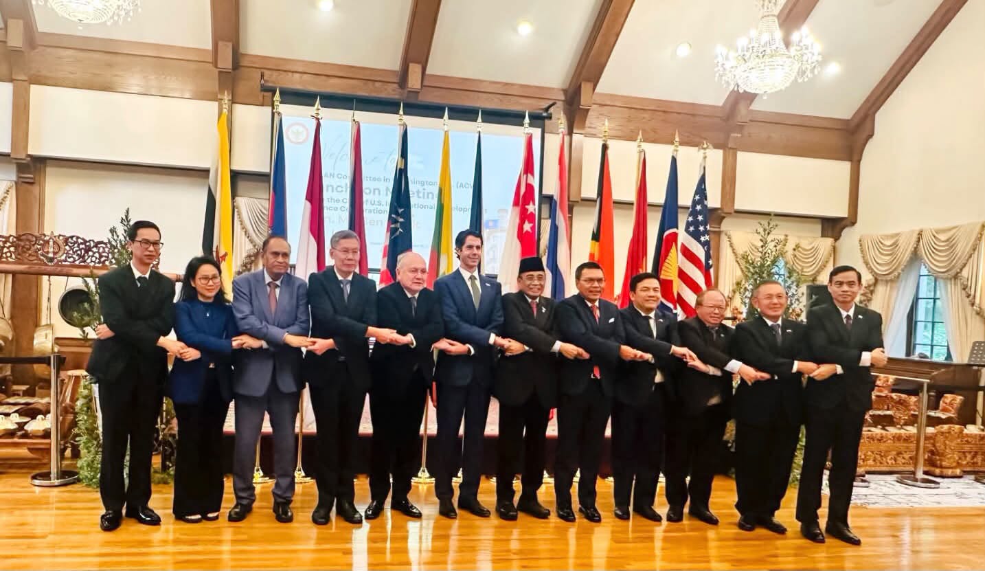 Myanmar Chargé d’Affaires Attends ASEAN Ambassadors’ Working Luncheon with the Chief Executive Officer of the U.S. International Development Finance Corporation (DFC)